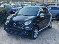 Smart ForFour 1.0cc 71cv CRUISE CONTROL CERCHI IN LEGA Nero usata Roma Smart ForFour 1.0cc 71cv CRUISE CONTROL CERCHI IN LEGA Nero usata Roma