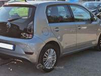 Volkswagen up! 1.0 68cv EcoMove up! BlueMotion Technology METANO Grigio usata Roma