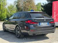 BMW Serie 5 520d BMW 520 d Touring mhev 48V xdrive Msport auto Nero usata Altedo