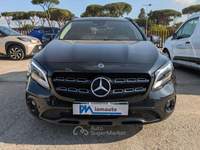 Mercedes-Benz GLA 200d Automatic 4Matic Executive 2.0cc 136cv Nero usata Roma
