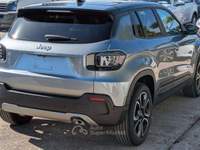 Jeep Avenger HYBRID SUMMIT 1.2cc 110cv SAFETYPACK Grigio usata Roma