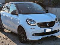 Smart ForFour TURBO 0.9cc 90cv CRUISE CONTROL CERCHI IN LEGA Bianco usata Roma