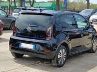 Volkswagen up! ELETTRICA 82cv Nero usata Roma