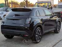 Fiat 600 HYBRID LA PRIMA DCT 6 1.2cc 100cv ASSIST FRENATA Nero usata Roma