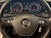 Volkswagen Golf BJ Auto propone in vendita GOLF 7 Bianco usata Pedrengo