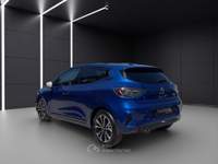 Renault Clio TCe 90 CV 5 porte Techno Blu/Azzurro usata Napoli