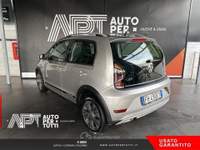 Volkswagen up! up! 5p 1.0 Cross up! 75cv Argento usata Marano di Napoli