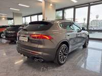 Maserati Grecale 2.0 mhev GT 300cv Tetto Head-Up 360° Full Opt Iva Grigio usata Giugliano in Campania Maserati Grecale 2.0 mhev GT 300cv Tetto Head-Up 360° Full Opt Iva Grigio usata Giugliano in Campania