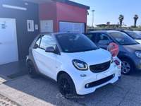 Smart ForTwo 90 0.9 Turbo BRABUS Style Bianco usata Sant'Anastasia