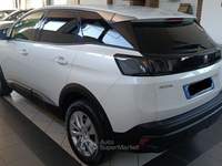 Peugeot 3008 S&S EAT8 Active Pack Bianco usata Torre Annunziata Peugeot 3008 S&S EAT8 Active Pack Bianco usata Torre Annunziata