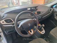 Renault Scénic RENAULT XMOD 1.5 DCI 110 CV Bianco usata Mirabella Eclano
