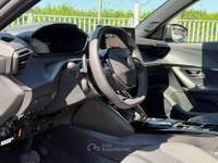 Peugeot 2008 PEUGEOT 2008 HYBRID PREZZO VERO Argento usata Aprilia