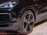Porsche Cayenne Coupé 3.0 V6 E-Hybrid EXPORT Nero usata Adelfia