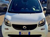 Smart ForTwo piccola comoda ed efficace Bianco usata San Donato Milanese
