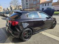 Alfa Romeo Giulietta Giulietta III 2010 1750 tbi Q.V 235cv Nero usata Torino