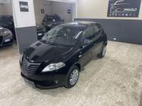 Lancia Ypsilon 85 CV 5 porte Metano Ecochic Gold Nero usata Giugliano in Campania