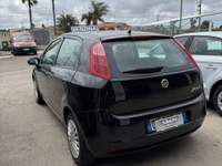 Fiat Grande Punto OTTIMO STATO Nero usata Parabita Fiat Grande Punto OTTIMO STATO Nero usata Parabita