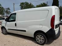 Fiat Doblò Maxi 3 posti usata Aprilia
