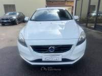 Volvo V40 2.0 d2 Business Bianco usata Agliana