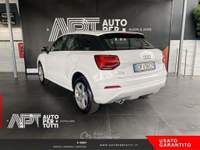 Audi Q2 Q2 1.6 tdi Sport Bianco usata Marano di Napoli