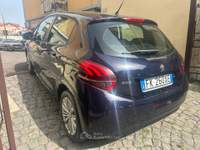 Peugeot 208 5 porte Allure Bianco usata Roma