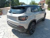 Jeep Avenger 1200 MHEV SUMMIT 110 CV AUTOM BICOLOR PACK WINTER Beige usata Roma