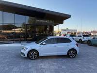 Volkswagen Polo 1.0 TGI 5p. R-LINE Sport ANCHE NEOPATENTATI Bianco usata Russi