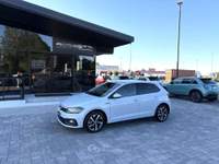 Volkswagen Polo 1.0 TGI 5p. R-LINE Sport ANCHE NEOPATENTATI Bianco usata Russi