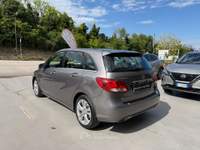 Mercedes-Benz Classe B B 180 d (cdi)  Sport Grigio usata Porto San Giorgio