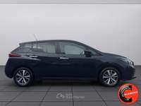 Nissan Leaf ACENTA 40 KWH-NAVI-SENSORI-RETROCAMERA-POKI KM- Blu/Azzurro usata Martignana di Po