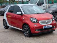 Smart ForFour Youngster Turbo 0.9cc 90cv NAVIG. RETROCAMERA Rosso usata Roma