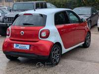 Smart ForFour Youngster Turbo 0.9cc 90cv NAVIG. RETROCAMERA Rosso usata Roma
