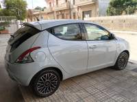 Lancia Ypsilon 95 CV 5 porte Mya EURO 6 Grigio usata Latiano