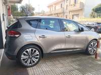 Renault Scénic Scenic 1.7 Blue dCi 120 CV Business Grigio usata Latiano