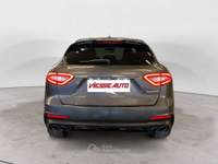 Maserati Levante 250cv Grigio usata Milano