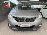 Peugeot 2008 Active MY 2017 Grigio usata Pozzuoli