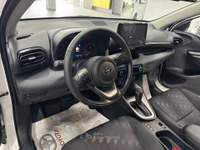 Toyota Yaris 1.5 Active 115cv KM0 Bianco usata Pozzuoli