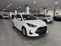 Toyota Yaris 1.5 Active 115cv KM0 Bianco usata Pozzuoli