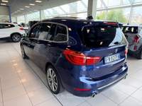 BMW Serie 2 Gran Tourer 218d d Gran Tourer Luxury auto 7p. Blu/Azzurro usata Ferrara