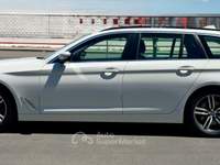 BMW Serie 5 520d 520d Touring xDrive 190CV TETTO/TELAIO ADATTIVO Bianco usata Altamura