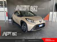Toyota Aygo Aygo X 1.0 Trend 72cv Beige usata Napoli