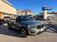Volvo XC40 XC40 1.5 t3 R-design 163cv auto my21 - VETTURA IN CONTO VENDITA Grigio usata Rimini