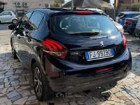 Peugeot 208 5p 1.6 bluehdi Allure 75cv Blu/Azzurro usata Roma