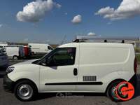 Fiat Doblò 1.4 N.P(ALLESTITO EX RETE GAS-PC-TN)CRUISE-SENSORI Oro usata Martignana di Po