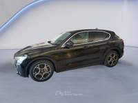 Alfa Romeo Stelvio Stelvio 2.2 t Super rwd 180cv auto Nero usata Barletta