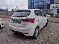 Hyundai ix20  1.4 90 cv comfort Bianco usata Pisa