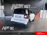 Smart ForTwo Fortwo 0.9 t. Prime 90cv twinamic my19 Bianco usata Napoli