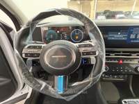 Hyundai Tucson HYUND TUCSON 1.6 CRDI 48V BUSINESS 2WD DCT Tucson 1.6 crdi 48V Business 2wd dct Bianco usata Roma