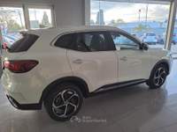 MG HS AT Luxury km 15322 garanzia 7 ANNI Bianco usata Parete