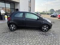 Toyota Yaris  Grigio usata Calestano